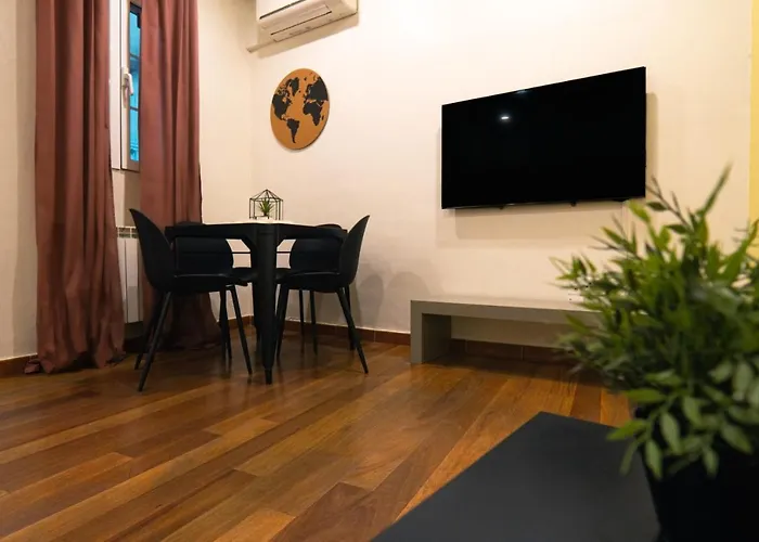 Aparthotel Smartr Madrid La Latina